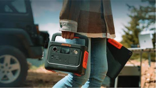 Camping-Checkliste: So halten Sie jeden Moment fest und warum ein mobiles Solarspeichersystem unverzichtbar ist